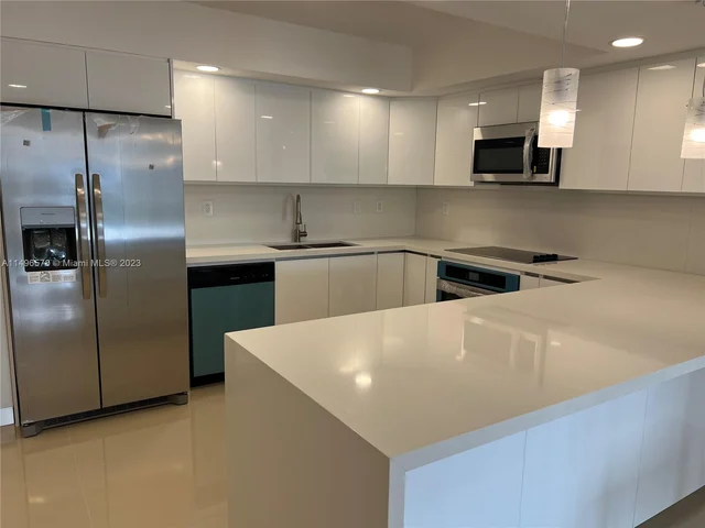 19380 Collins Ave # 719, Sunny Isles Beach FL 33160