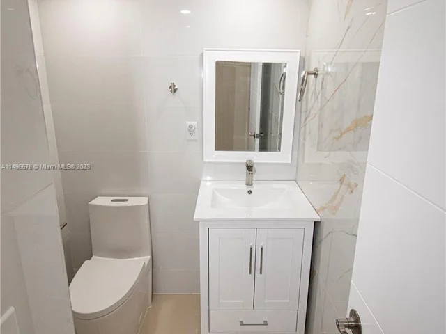 19380 Collins Ave # 719, Sunny Isles Beach FL 33160