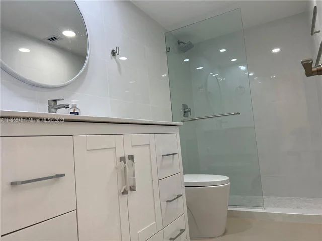 19380 Collins Ave # 719, Sunny Isles Beach FL 33160