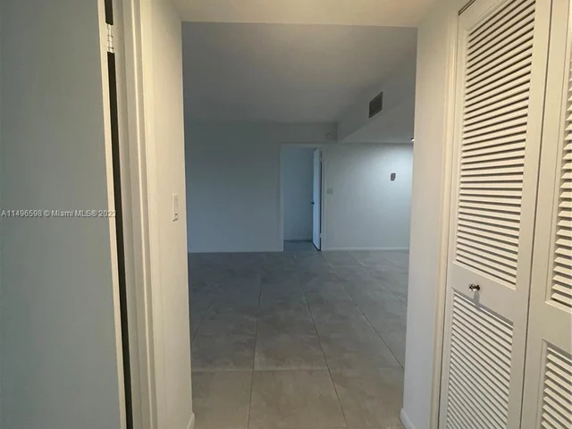 10777 W Sample Rd # 618, Coral Springs FL 33065