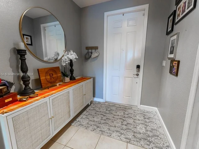 109 SE 36th Pl, Homestead FL 33033