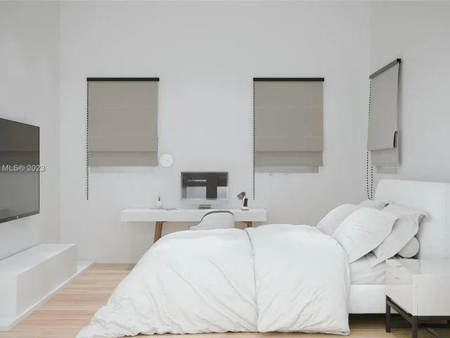 325 NE 21st Ct, Wilton Manors FL 33305