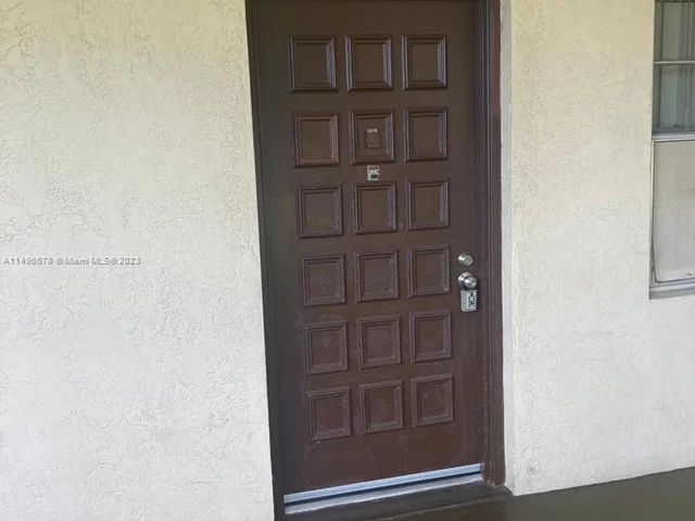 3341 NW 47th Ter # 103, Lauderdale Lakes FL 33319