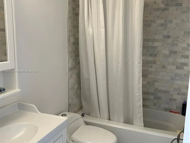 2451 Brickell Ave # 12A, Miami FL 33129