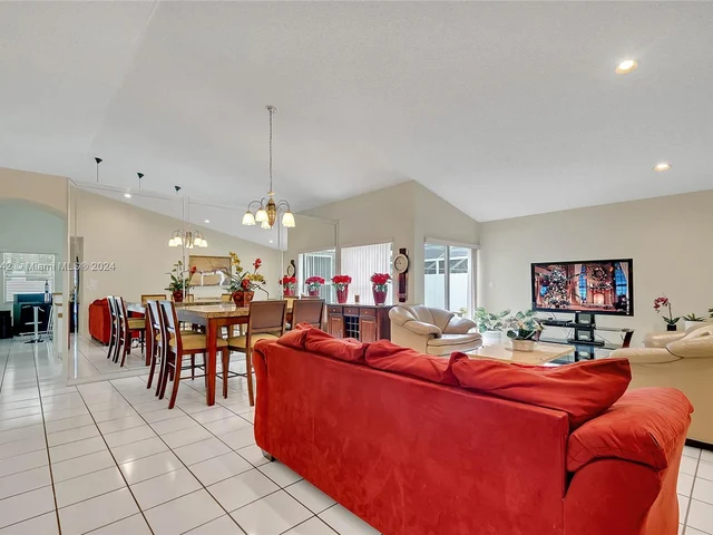 12756 NW 11th Ct, Sunrise FL 33323