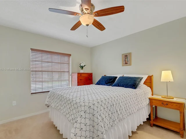 12756 NW 11th Ct, Sunrise FL 33323