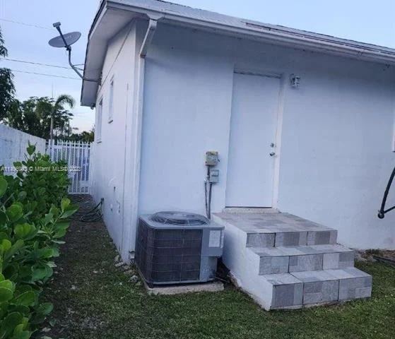 10350 SW 175th St # 10350, Miami FL 33157