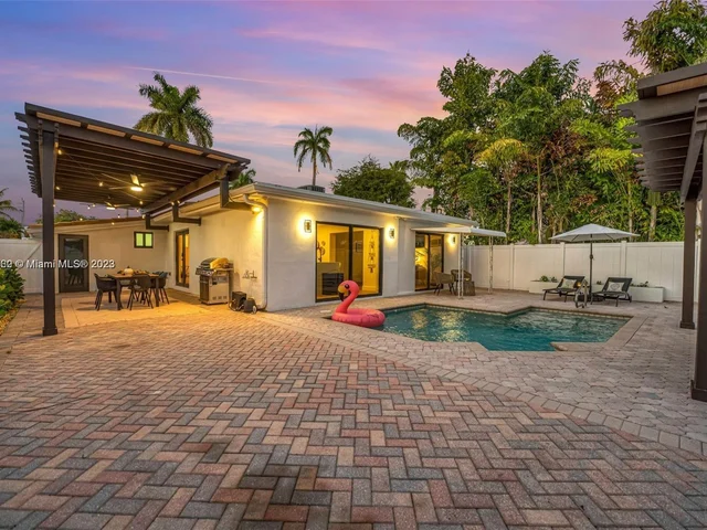 1514 Liberty St, Hollywood FL 33020