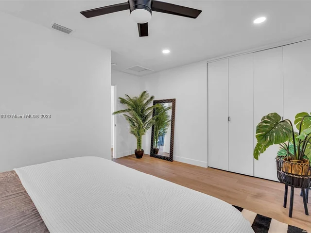 1514 Liberty St, Hollywood FL 33020