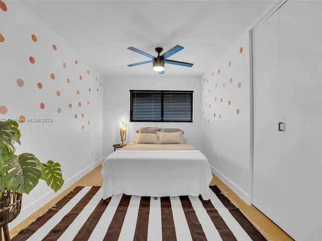 1514 Liberty St, Hollywood FL 33020