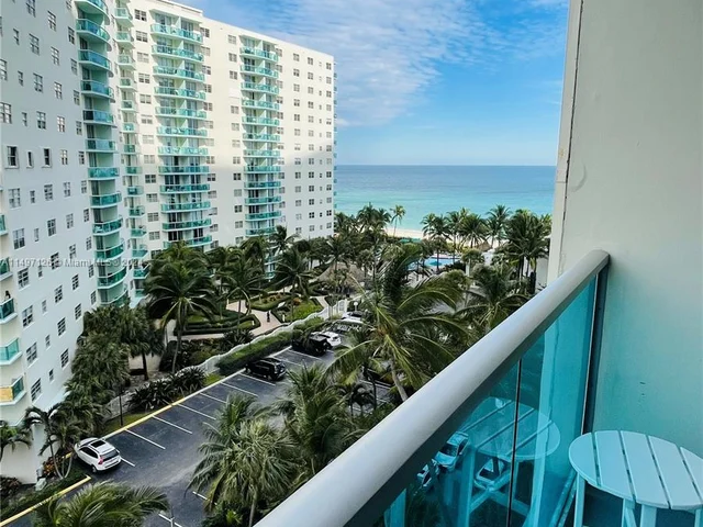 4001 S Ocean Dr # 8H, Hollywood FL 33019