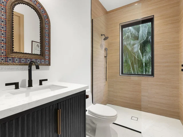 7310 SW 104th St, Pinecrest FL 33156