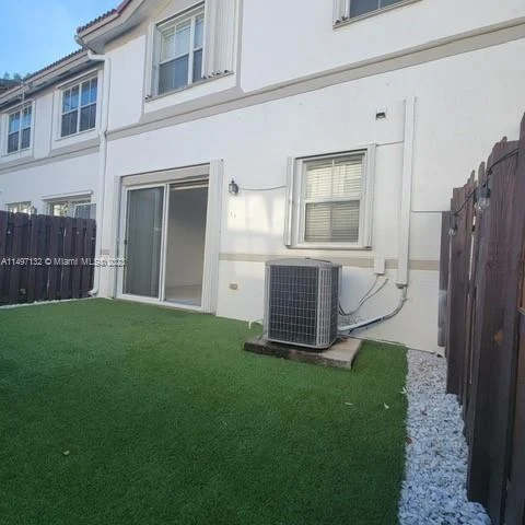 8127 NW 108th Place # 8127, Doral FL 33178