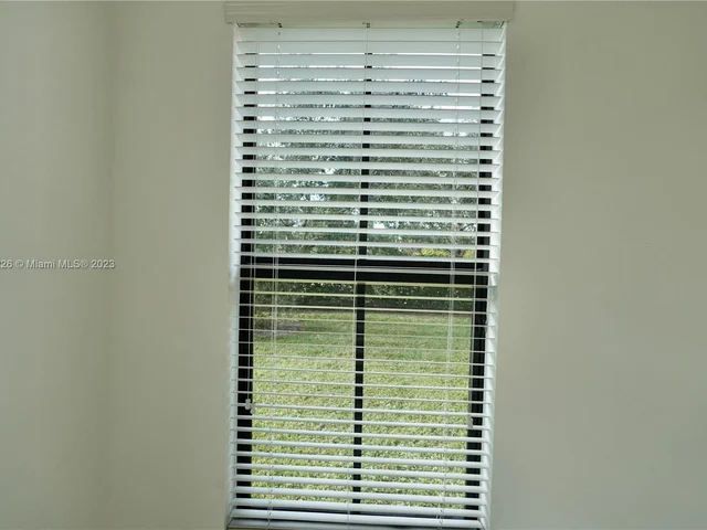 3927 NW 84th Way, Cooper City FL 33024