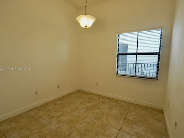 3927 NW 84th Way, Cooper City FL 33024