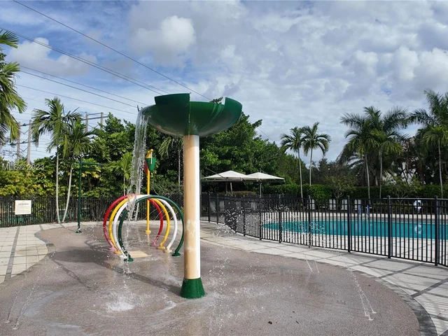 3927 NW 84th Way, Cooper City FL 33024