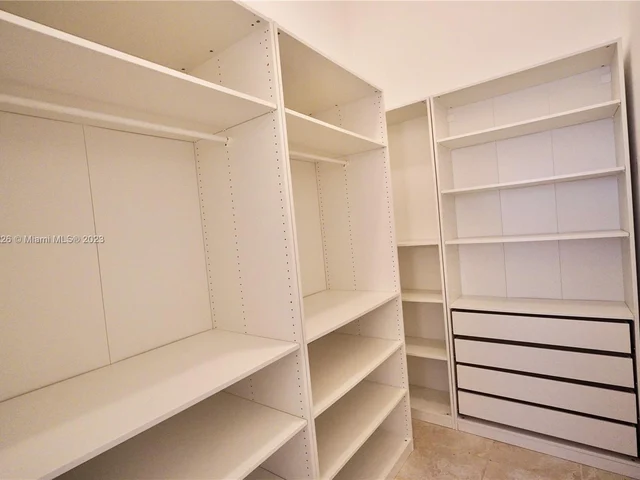 3927 NW 84th Way, Cooper City FL 33024