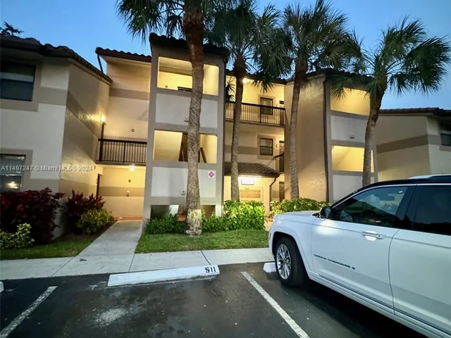 9945 Nob Hill Ct # 9945, Sunrise FL 33351