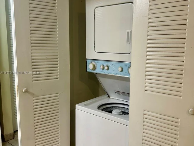 9945 Nob Hill Ct # 9945, Sunrise FL 33351