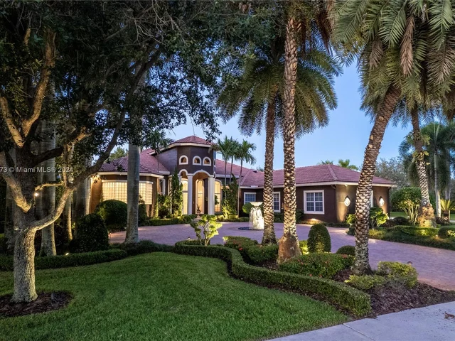 15093 SW 16th St, Davie FL 33326