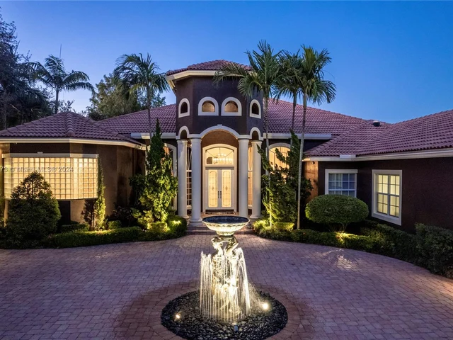 15093 SW 16th St, Davie FL 33326