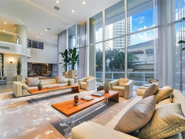 21150 NE 38th Ave # 1804, Miami FL 33180