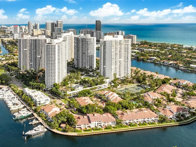 21150 NE 38th Ave # 1804, Miami FL 33180