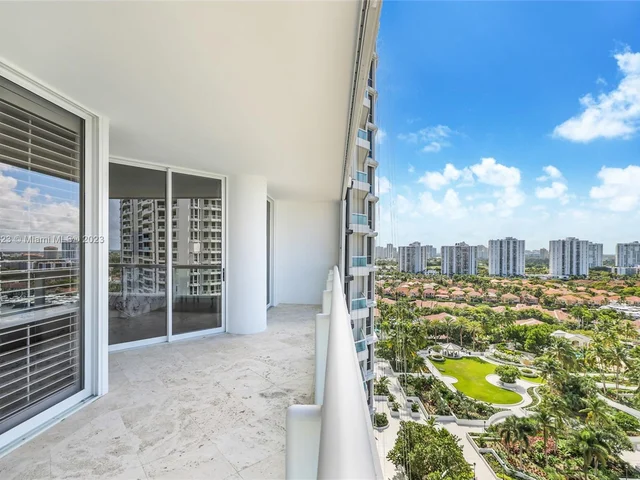 21150 NE 38th Ave # 1804, Miami FL 33180