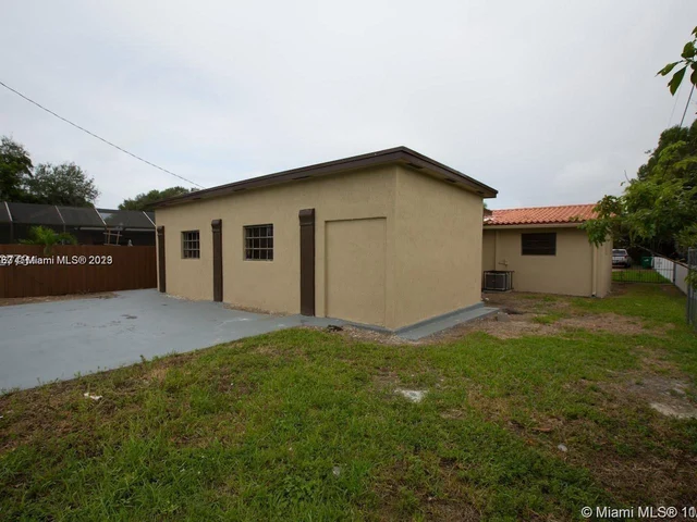 9100 SW 73rd St, Miami FL 33173