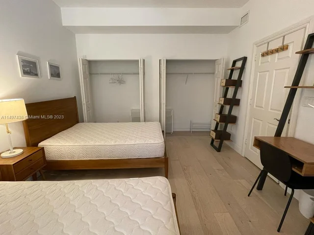 3001 NE 185th St # 114, Aventura FL 33180