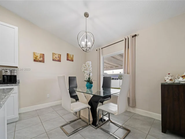 426 BLOOMFIELD DR, Kissimmee FL 34758