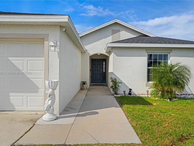 426 BLOOMFIELD DR, Kissimmee FL 34758