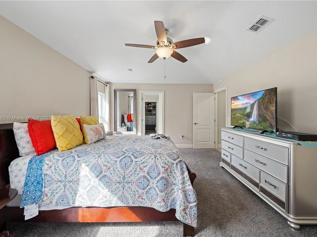 426 BLOOMFIELD DR, Kissimmee FL 34758