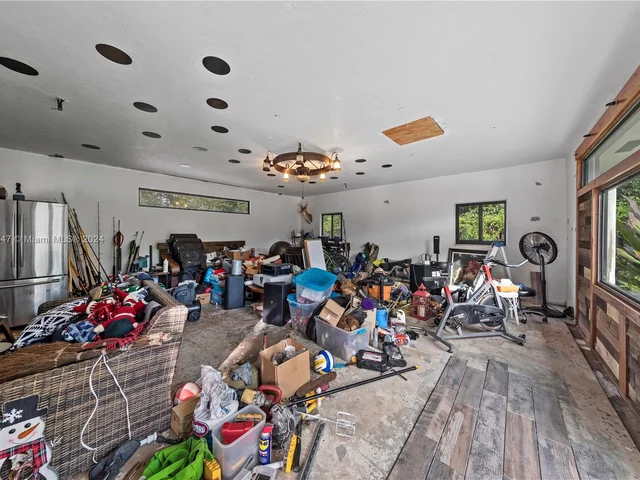 19450 SW 234th St, Homestead FL 33031