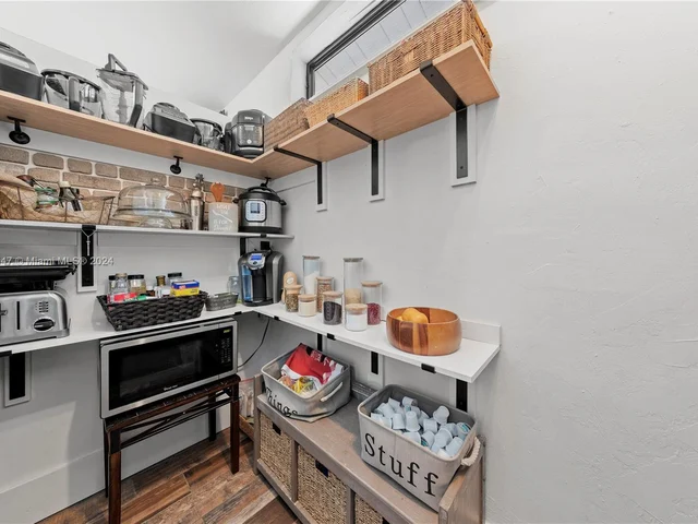 19450 SW 234th St, Homestead FL 33031