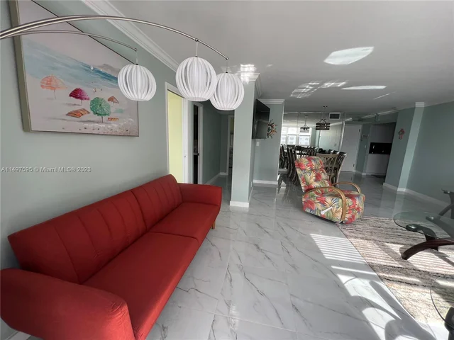 2101 S Ocean Dr # 2007, Hollywood FL 33019