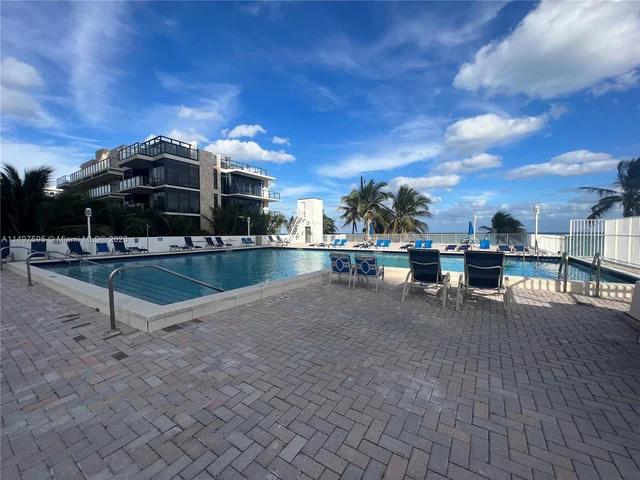 2101 S Ocean Dr # 2007, Hollywood FL 33019