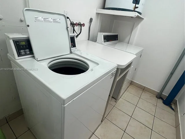 2101 S Ocean Dr # 2007, Hollywood FL 33019