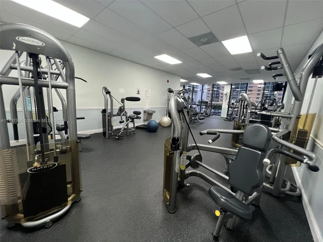 2101 S Ocean Dr # 2007, Hollywood FL 33019