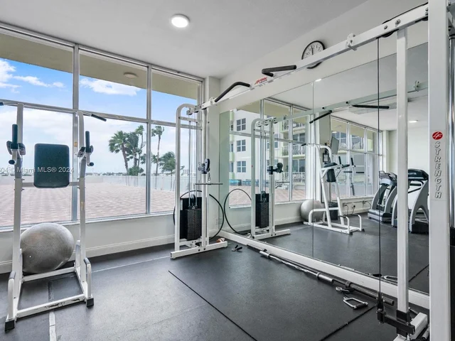 10350 W Bay Harbor Dr # 4H, Bay Harbor Islands FL 33154