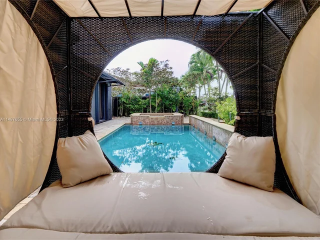 1104 SW 145th Ave, Miami FL 33184