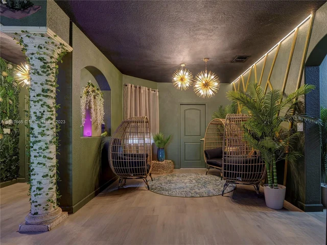 1104 SW 145th Ave, Miami FL 33184