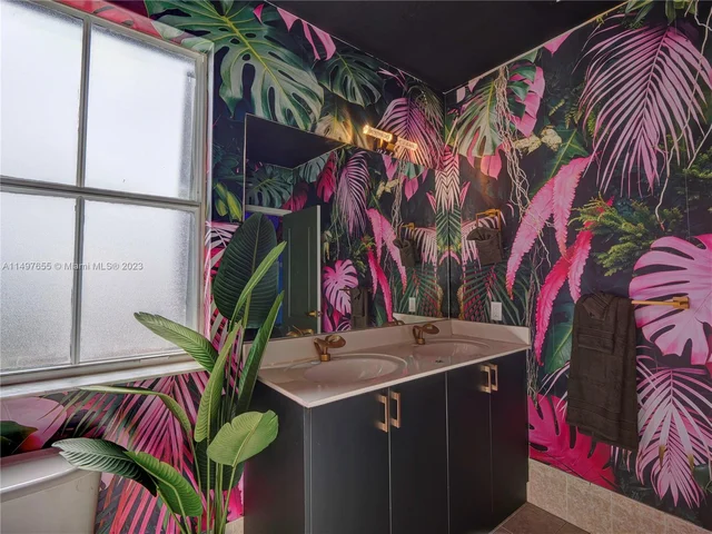 1104 SW 145th Ave, Miami FL 33184