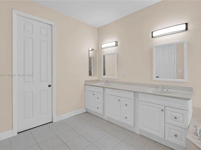 14909 SW 54th St, Miramar FL 33027