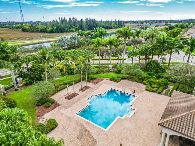 14909 SW 54th St, Miramar FL 33027