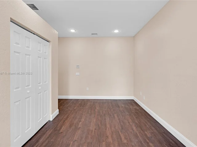 14909 SW 54th St, Miramar FL 33027