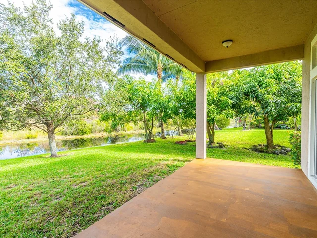 14909 SW 54th St, Miramar FL 33027