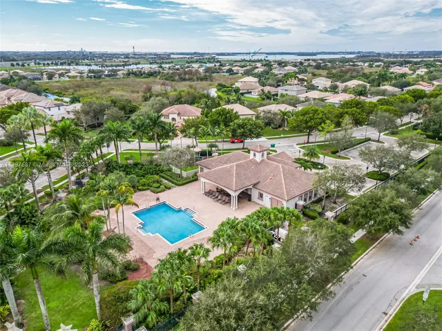 14909 SW 54th St, Miramar FL 33027