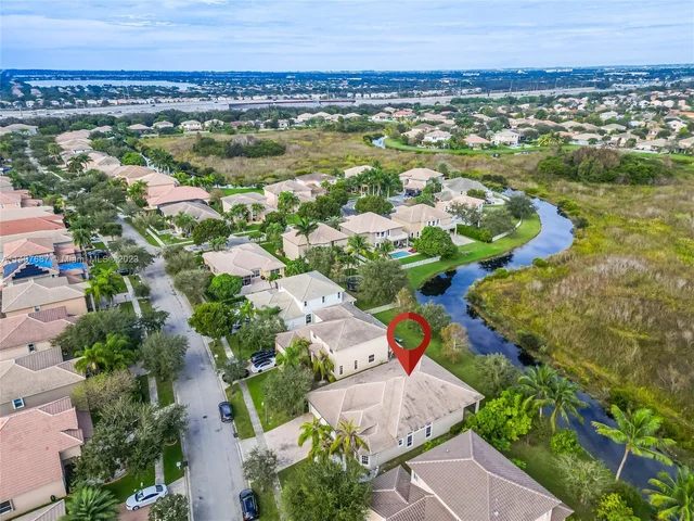 14909 SW 54th St, Miramar FL 33027