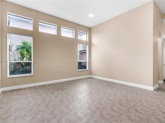 14909 SW 54th St, Miramar FL 33027